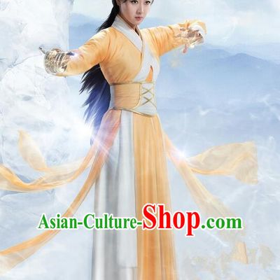 Traditional Ancient Chinese Swordswoman Elegant Costume, Chinese Ming Dynasty Chivalrous Heroine Yellow Dress, Cosplay Chinese Television Drama Flying Daggers Hanfu Clothing for Women