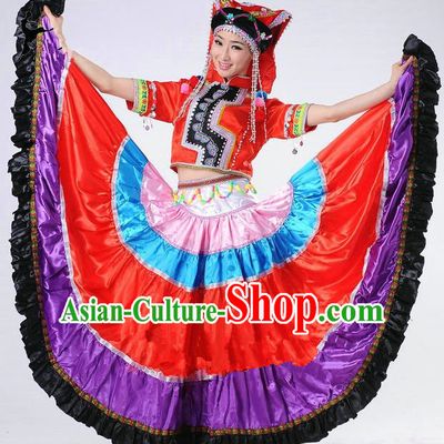 Traditional Chinese Yi Nationality Dancing Costume, Yi Zu Female Folk Dance Ethnic Big Swing Pleated Skirt, Chinese Yi Minority Nationality Embroidery Costume for Women