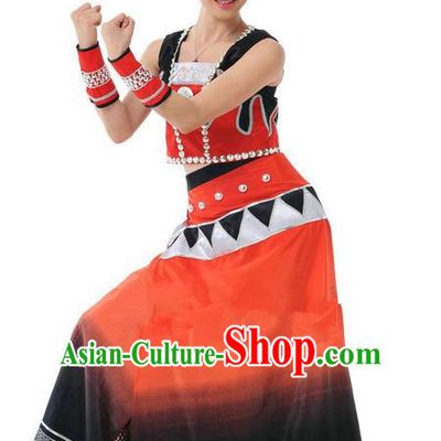 Traditional Chinese Wa Nationality Dancing Costume, Wa Zu Female Folk Dance Ethnic Skirt, Chinese Wa Minority Nationality Embroidery Costume for Women