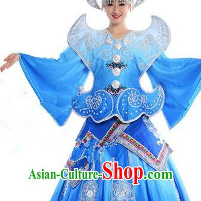 Traditional Chinese Miao Nationality Dancing Costume, Hmong Female Folk Dance Ethnic Pleated Skirt, Chinese Minority Nationality Embroidery Blue Dress for Women