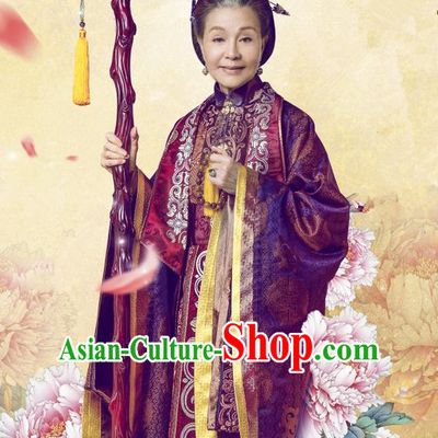 Traditional Chinese Ancient Song Dynasty Dowager Countess Costume and Headpiece Complete Set, Chinese Teleplay Flower Shabana Flyings Sky Vieille Dame Embroidered Dress for Women