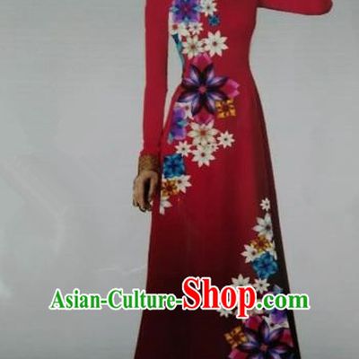 Traditional Top Grade Asian Vietnamese Dress, Vietnam National Female Ao Dai Dress Women Red Embroidered Ao Dai Cheongsam Clothing