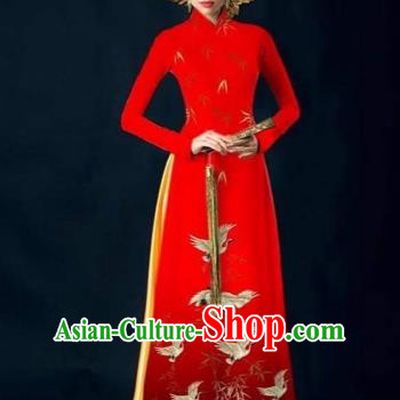 Traditional Top Grade Asian Vietnamese Costumes Dance Dress and Pants Complete Set, Vietnam National Women Ao Dai Dress Crane Painting Red Cheongsam Clothing