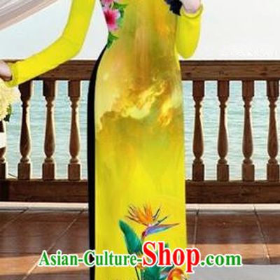 Traditional Top Grade Asian Vietnamese Costumes, Vietnam National Ao Dai Dress Printing Flowers Crane Yellow Qipao for Women