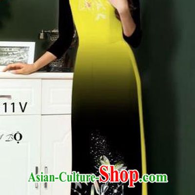Traditional Top Grade Asian Vietnamese Costumes Classical Printing Greenish Lily Flowers Full Dress, Vietnam National Ao Dai Dress Green Etiquette Qipao for Women