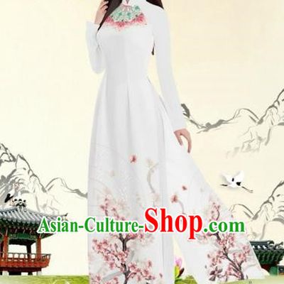 Traditional Top Grade Asian Vietnamese Costumes Classical Plum Blossom Pattern Full Dress, Vietnam National Ao Dai Dress White Etiquette Qipao for Women
