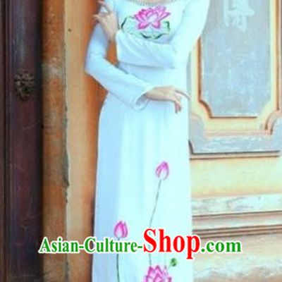 Traditional Top Grade Asian Vietnamese Costumes Classical Hand Printing Lotus Flowers Dowager Full Dress, Vietnam National Ao Dai Dress Bride White Chiffon Qipao for Women