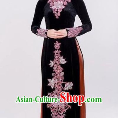 Traditional Top Grade Asian Vietnamese Costumes Classical Black Pleuche Full Dress, Vietnam National Ao Dai Dress Catwalks Dowager Beading Qipao for Women
