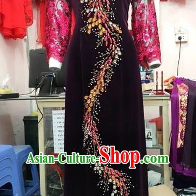 Traditional Top Grade Asian Vietnamese Costumes Classical Embroidery Pleuche Full Dress, Vietnam National Ao Dai Dress Catwalks Debutante Wine Red Lace Qipao for Women