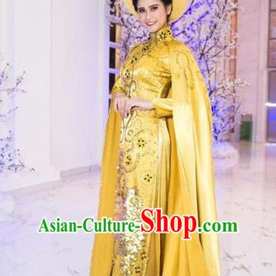 Traditional Top Grade Asian Vietnamese Costumes Classical Full Dress with Cloak, Vietnam National Ao Dai Dress Catwalks Debutante Queen Golden Qipao for Women