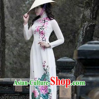 Traditional Top Grade Asian Vietnamese Costumes Classical Hand Painting Flowers Full Dress, Vietnam National Ao Dai Dress Catwalks Debutante Queen White Qipao for Women