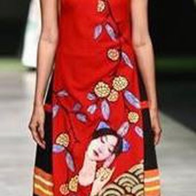 Traditional Top Grade Asian Vietnamese Costumes Classical Hand Painting Full Dress, Vietnam National Ao Dai Dress Catwalks Debutante Red Halter Qipao for Women