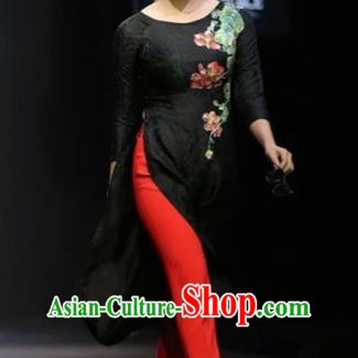 Traditional Top Grade Asian Vietnamese Costumes Classical Bride Full Dress, Vietnam National Ao Dai Dress Hand Painting Lotus Cheongsam for Women