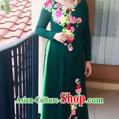 Traditional Top Grade Asian Vietnamese Costumes Classical Embroidery Flowers Cheongsam, Vietnam National Ao Dai Dress Green Full Dress for Women
