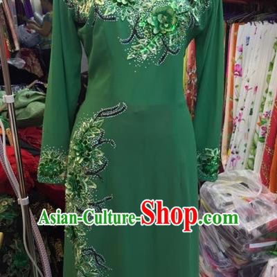 Traditional Top Grade Asian Vietnamese Costumes Classical Catwalks Embroidery Cheongsam, Vietnam National Green Ao Dai Dress for Women