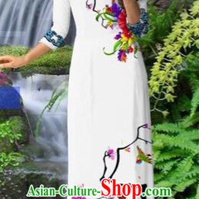 Traditional Top Grade Asian Vietnamese Costumes Classical White Cheongsam, Vietnam National Printing Ao Dai Dress for Women