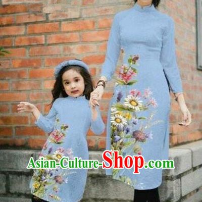 Traditional Top Grade Asian Vietnamese Costumes Classical Printing Daisy Flowers Dusty Blue Cheongsam, Vietnam National Mother-daughter Ao Dai Dress for Women for Kids