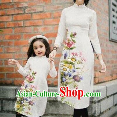 Traditional Top Grade Asian Vietnamese Costumes Classical Printing Daisy Flowers White Cheongsam, Vietnam National Mother-daughter Ao Dai Dress for Women for Kids