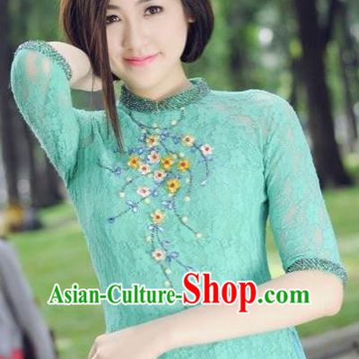 Traditional Top Grade Asian Vietnamese Costumes Classical Lace Hollow Out Cheongsam, Vietnam National Vietnamese Bride Ao Dai Dress for Women