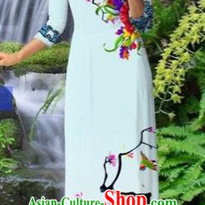 Traditional Top Grade Asian Vietnamese Costumes Classical Light Blue Cheongsam, Vietnam National Printing Ao Dai Dress for Women