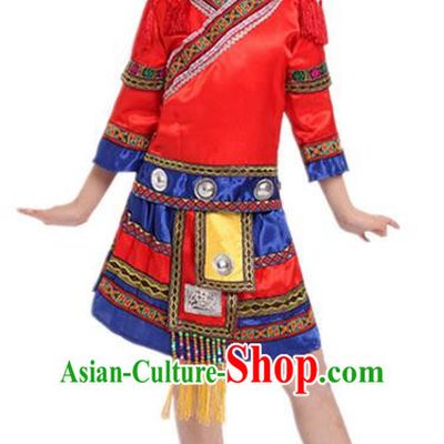 Traditional Chinese Zhuang Nationality Dancing Costume, Zhuang Zu Children Folk Dance Ethnic Pleated Skirt, Chinese Minority Nationality Embroidery Red Dress for Kids