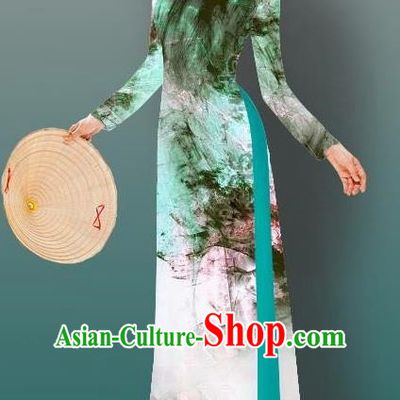 Top Grade Asian Vietnamese Costumes Classical Jing Nationality Gradient Watercolor Printing Light Green Cheongsam, Vietnam National Vietnamese Traditional Princess Ao Dai Dress