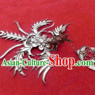 Traditional Handmade Chinese Ancient Classical Hair Accessories Barrettes China Miao Nationality Sliver Hairpins Phoenix Step Shake Hair Sticks for Women