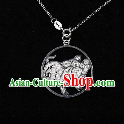 Traditional Handmade Chinese Ancient Classical Accessories Pure Sliver Chinese Zodiac Pendant Pig Lacing Pendent for Women