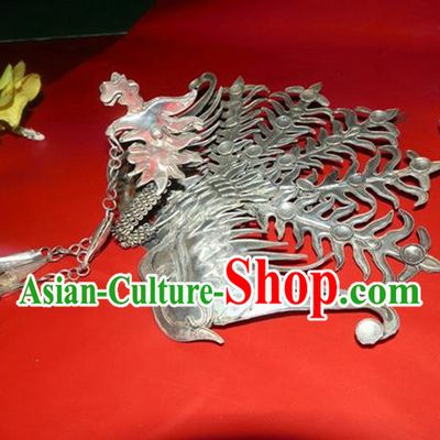 Traditional Handmade Chinese Ancient Classical Hair Accessories Barrettes Butterfly Golden Hairpin Step Shake Forehead Ornament for Women