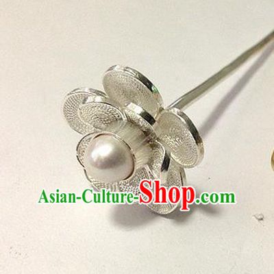 Traditional Handmade Chinese Ancient Classical Hair Accessories Barrettes Wintersweet Hairpins, Pure Sliver Tassel Step Shake Hair Sticks for Women