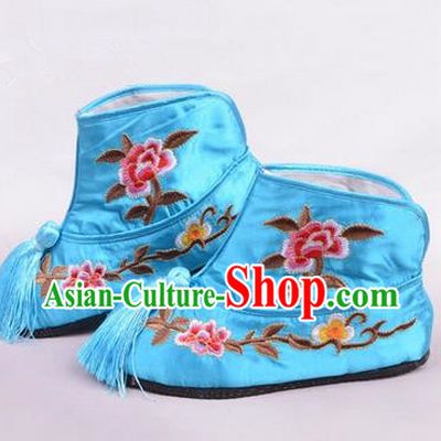 Chinese Ancient Peking Opera Martial Lady Embroidered Boots, Traditional China Beijing Princess Opera Blue Embroidered Shoes