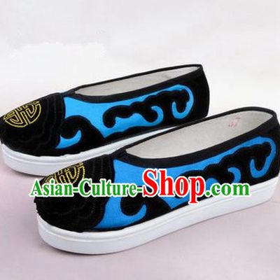 Chinese Ancient Peking Opera Huangmei Opera Old Men Shoes, Traditional China Beijing Opera Male Blue Embroidered Shoes