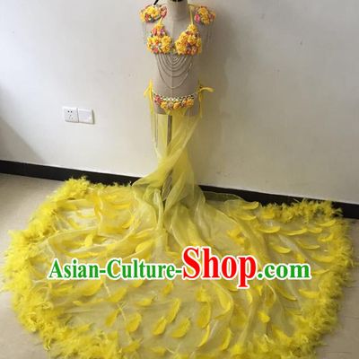 Top Grade Professional Performance Catwalks Bikini Costume and Headpiece, Traditional Brazilian Rio Carnival Samba Modern Fancywork Yellow Feather Trailing Swimsuit for Kids