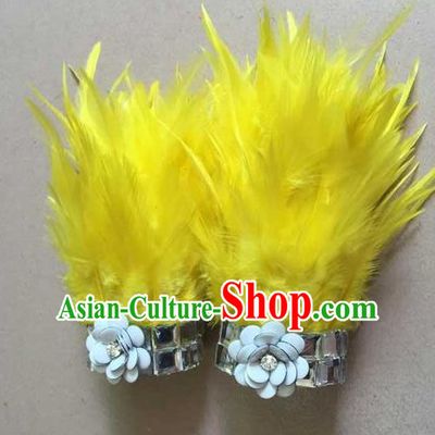 Top Grade Professional Performance Catwalks Wrist Accessories Bracelets, Brazilian Rio Carnival Parade Samba Dance Yellow Feather Bracelet for Women