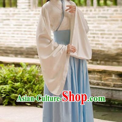Traditional Chinese Han Dynasty Palace Princess Costume, Elegant Hanfu Clothing Light Blue Middle-Skirt, Chinese Ancient Princess Clothing for Women