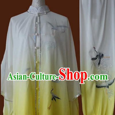 Asian Chinese Top Grade Silk Kung Fu Costume Martial Arts Tai Chi Training Suit, China Gongfu Shaolin Wushu Embroidery Crane Yellow Uniform for Men
