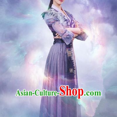 Traditional Ancient Chinese Swordswomen Clothing, Chinese Ancient Heroine Costume and Headpiece Complete Set