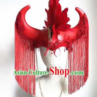 Top Grade Halloween Masquerade Ceremonial Occasions Handmade Model Show Red Feather Ox Horn Hair Accessories Headdress Tassel Pirate Hat for Women