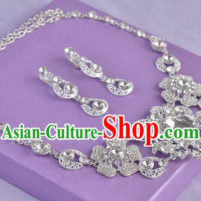 Top Grade Handmade Chinese Classical Jewelry Accessories Queen Wedding Crystal Flowers Royal Earrings and Necklace Bride Ornaments for Women