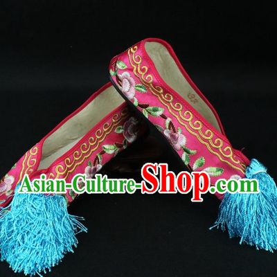 Traditional China Beijing Opera Hua Tan Embroidered Red Shoes, Ancient Chinese Peking Opera Young Lady Diva Princess Blood Stained Shoes