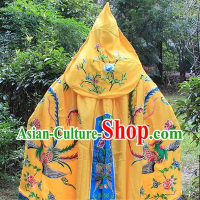 Traditional China Beijing Opera Young Lady Costume Diva Embroidered Yellow Cloak, Ancient Chinese Peking Opera Hua Tan Embroidery Cape Clothing