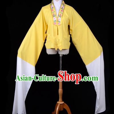 Traditional China Beijing Opera Young Lady Hua Tan Costume Princess Embroidered Yellow Blouse, Ancient Chinese Peking Opera Diva Embroidery Water Sleeve Clothing