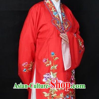 Traditional China Beijing Opera Young Lady Hua Tan Costume Red Embroidered Cape, Ancient Chinese Peking Opera Female Diva Embroidery Peony Dress Clothing