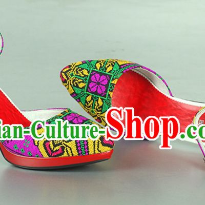 Traditional Handmade Hmong Women Minority Shoes Miao Ethnic Shoes