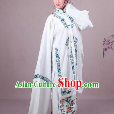 Top Grade Professional Beijing Opera Female Role Costume White Embroidered Cape, Traditional Ancient Chinese Peking Opera Diva Embroidery Clothing