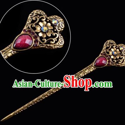 Traditional China Beijing Opera Hua Tan Pantaloon Hair Accessories Purple Hairpin, Ancient Chinese Peking Opera Women Hairpins Diva Kanzashi Headwear