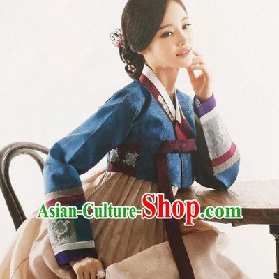 Traditional Korean Handmade Embroidery Mother Hanbok, Top Grade Korea Hanbok Wedding Blue Costume for Women