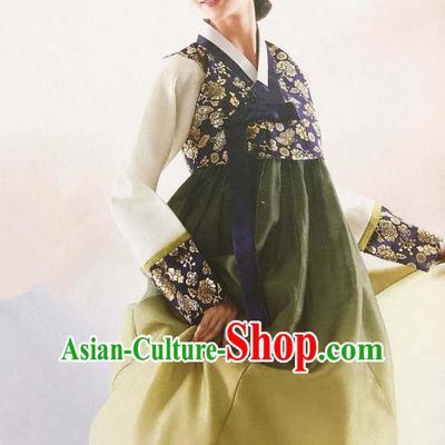 Traditional Korean Handmade Embroidery Bride Hanbok, Top Grade Korea Hanbok Wedding Navy Costume for Women