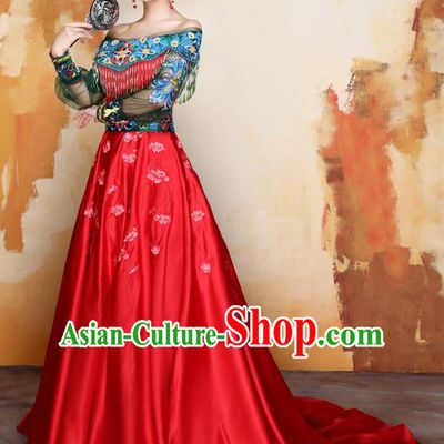 Traditional Ancient Chinese Wedding Costume Handmade XiuHe Suits Embroidery Peony Off Shoulder Dress Bride Toast Cheongsam, Chinese Style Hanfu Wedding Clothing for Women