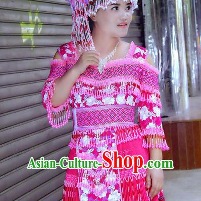 Traditional Chinese Miao Nationality Costume and Hat, Hmong Folk Dance Ethnic Pleated Skirt, Chinese Minority Nationality Embroidery Clothing for Women